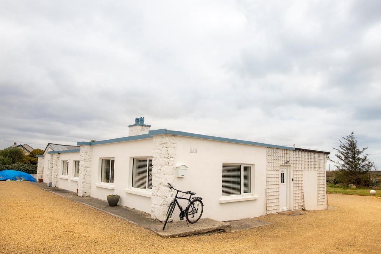 Beachcomber Cottages Ballyconneely Dış mekan fotoğraf