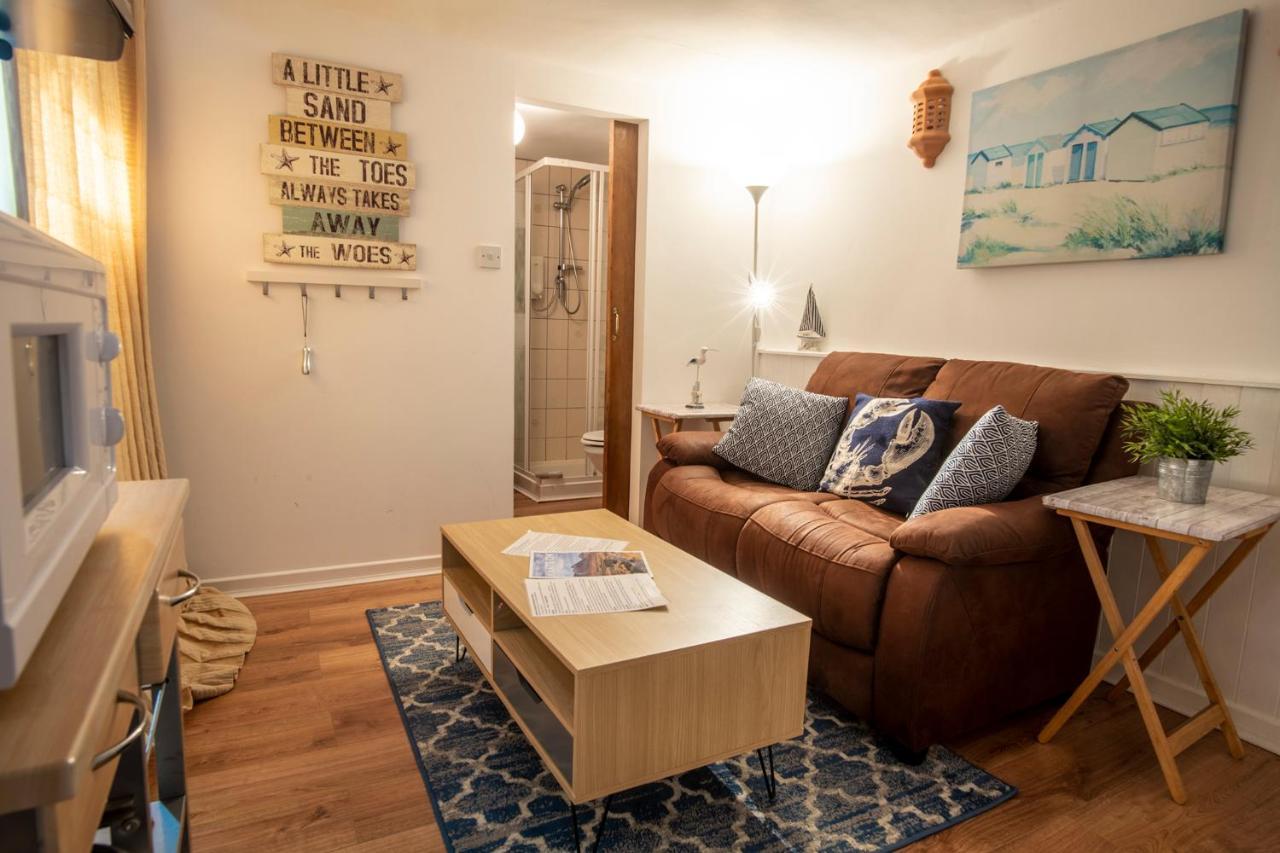 Beachcomber Cottages Ballyconneely Dış mekan fotoğraf