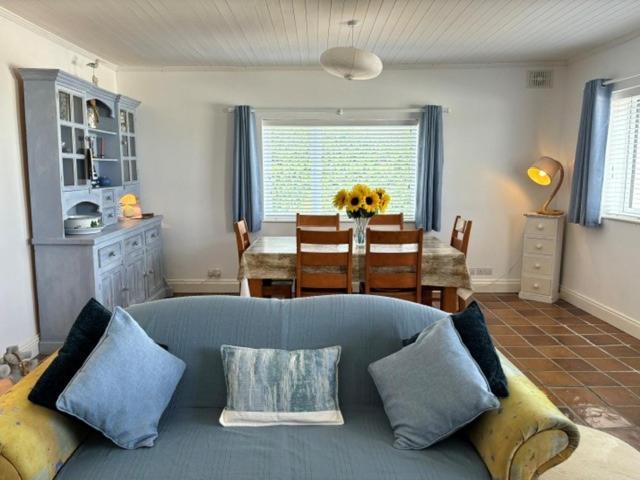 Beachcomber Cottages Ballyconneely Dış mekan fotoğraf